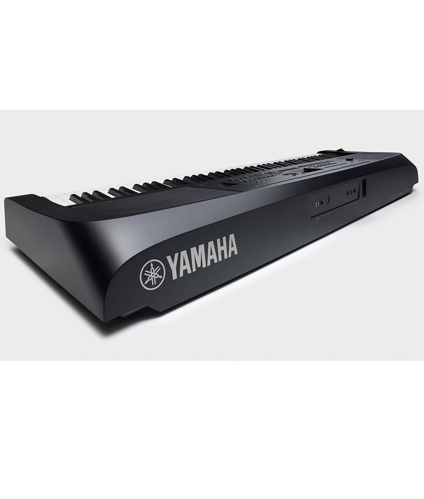 Yamaha DGX-670 88-Key Portable Grand Digital Piano - Black